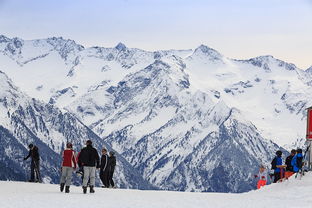 开云官方-世界青年高山滑雪锦标赛中国选手显身手，国际高山滑雪挑战赛